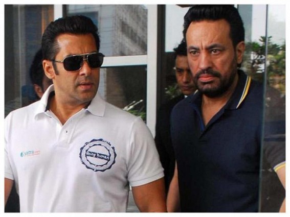 Have a look at Salman's loved-up post with bodyguard Shera Have a look at Salman's loved-up post with bodyguard Shera