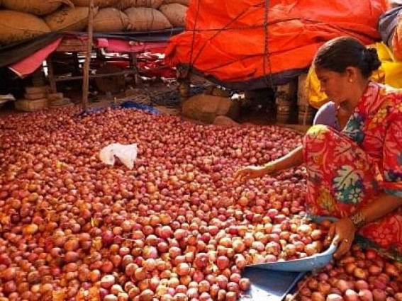 High onion prices pare Goa tourist arrivals: Minister High onion prices pare Goa tourist arrivals: Minister
