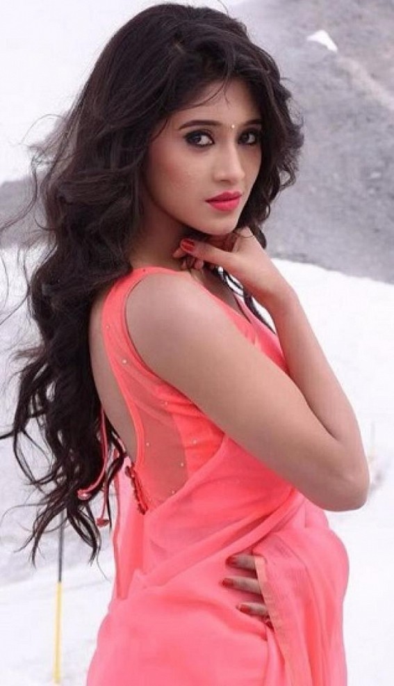 Shivangi Joshi on what she loves about being an actor Shivangi Joshi on what she loves about being an actor