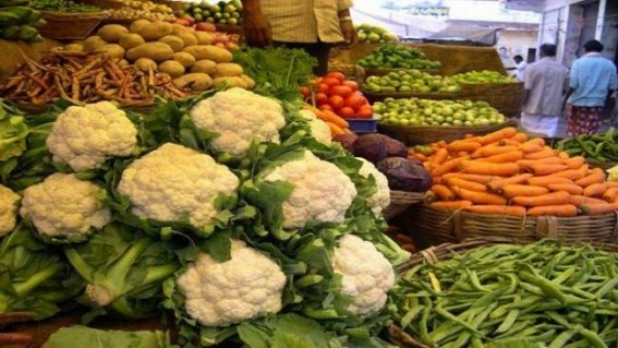 Vegetable prices rising, but farmers' income isn't Vegetable prices rising, but farmers' income isn't