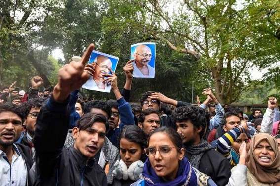 Students, activists protest again at Delhi PHQ over CAA