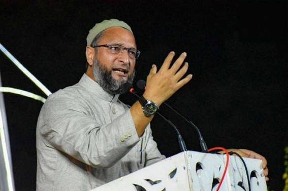 Owaisi urges KCR to stay NPR work