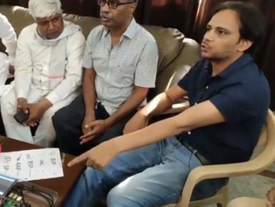 EVM programming manipulation a 10 minute’s job ! Indian engineer Exposed Truth, Resentments brewed among Public EVM programming manipulation a 10 minute’s job ! Indian engineer Exposed Truth, Resentments brewed among Public