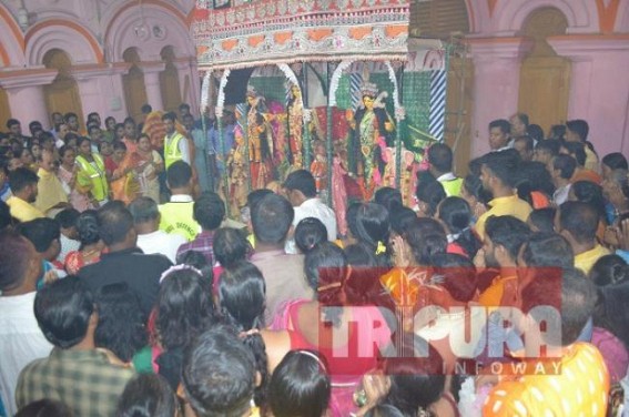 Festival fervor on peak in Tripura as itâ€™s Maha-Astami : Devotees thronged to ancient Durga Bari to offer â€˜Pushpannjaliâ€™, â€˜Bhogâ€™