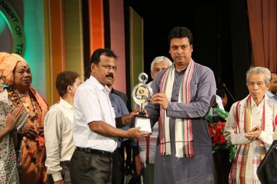 ‘One book, One pencil, One child and One teacher can change the World’, says Tripura CM ‘One book, One pencil, One child and One teacher can change the World’, says Tripura CM