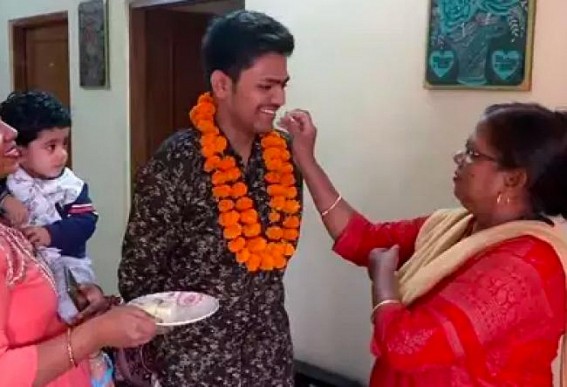 India's youngest judge who never used FB or social media! India's youngest judge who never used FB or social media!