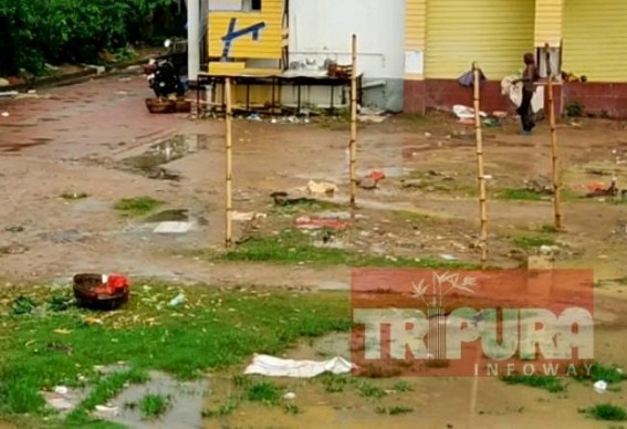 Vegetable market shifted from Astabal stadium to its previous places today