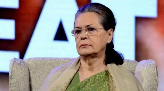 One year on, Sonia likely to continue as Cong interim chief