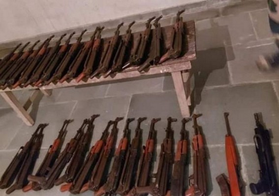 BSF Seized Big Haul Of Arms & Ammunition : Three arrested
