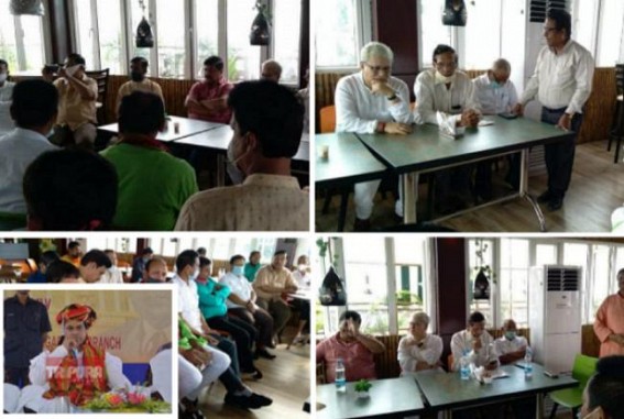 Revolt against Biplab’s misrule : Out of BJP’s total 36 MLAs, 27 MLAs revolted against Billu, today 18 MLAs, 6 Counselors, 36 top leaders Sudip Barman, Jishnu Debbarma attended meeting at MLA Ramprasad Pal’s home Revolt against Biplab’s misrule : Out of BJP’s total 36 MLAs, 27 MLAs revolted against Billu, today 18 MLAs, 6 Counselors, 36 top leaders Sudip Barman, Jishnu Debbarma attended meeting at MLA Ramprasad Pal’s home