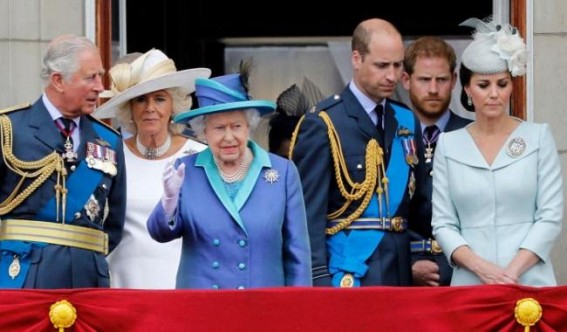 Queen calls emergency family meeting over Harry-Meghan crisis Queen calls emergency family meeting over Harry-Meghan crisis