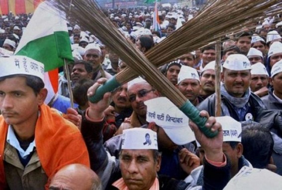 â€˜Jhaduâ€™ sweeps BJPâ€™s â€˜Goli Maroâ€™ threats : Impressive Poll Result for AAP in Delhi Election  ! Trend sets a comfortable Victory for Kejriwal Govt