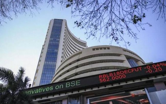 Black Friday: Sensex loses 1,448 pts ahead of GDP data, corona fear Black Friday: Sensex loses 1,448 pts ahead of GDP data, corona fear