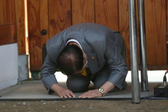 S.Korea sect leader apologises over COVID-19 spread S.Korea sect leader apologises over COVID-19 spread