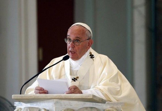 Pope Francis tests negative for COVID-19 after falling ill