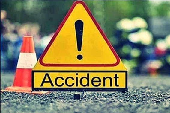 Reckless biker hits Senior citizen, spot-dead Reckless biker hits Senior citizen, spot-dead