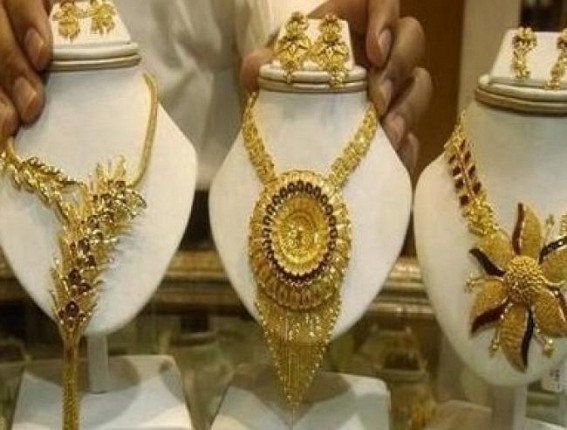 Gold, silver rule high on Indian futures trade market Gold, silver rule high on Indian futures trade market