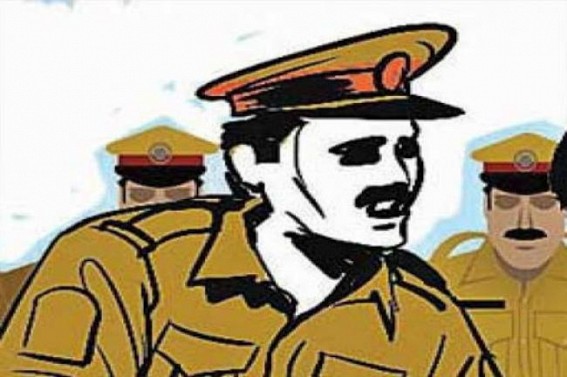 Police beat AIIMS Bhopal doctors with sticks Police beat AIIMS Bhopal doctors with sticks