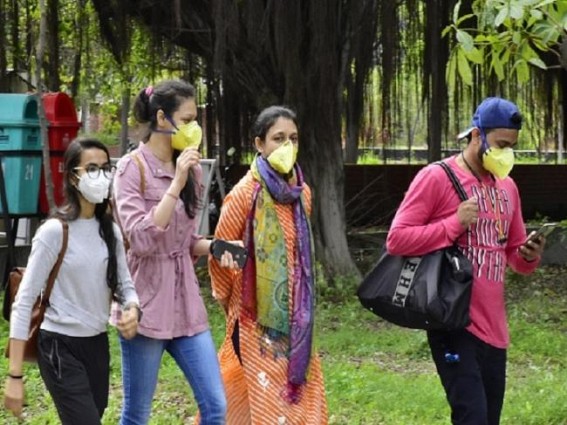 Students can't be forced to deposit fees during lockdown: AICTE Students can't be forced to deposit fees during lockdown: AICTE