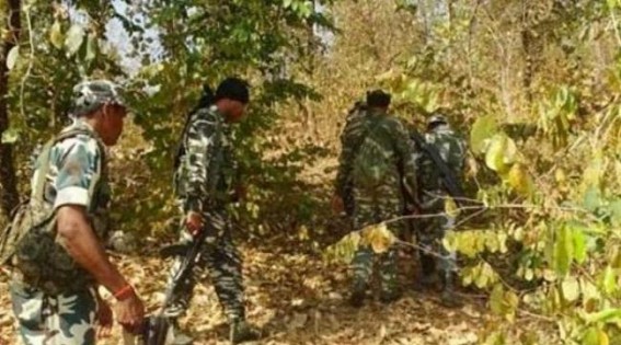 Chhattisgarh cop among 5 killed in encounter with Maoists Chhattisgarh cop among 5 killed in encounter with Maoists