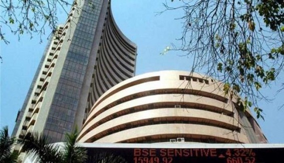Sensex slumps 1,000 points, Nifty ends below 9,000 Sensex slumps 1,000 points, Nifty ends below 9,000