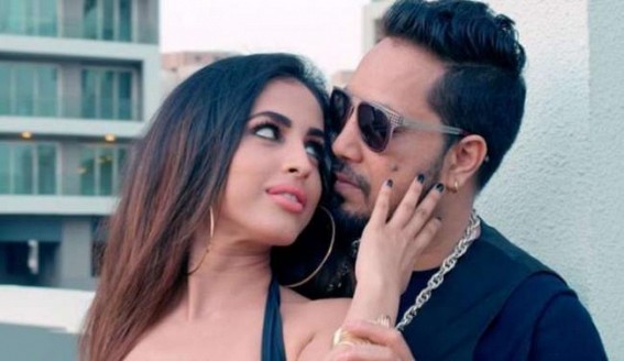 Mika Singh video featuring Priya Banerjee to release after 3 years Mika Singh video featuring Priya Banerjee to release after 3 years