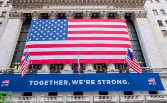 Wall Street rallies after jobs data Wall Street rallies after jobs data