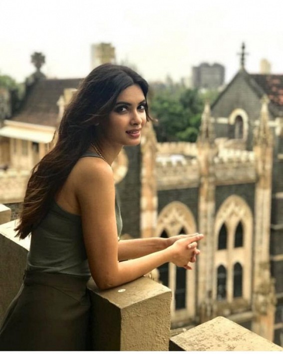 Diana Penty shares picture with her 'nap buddy' Diana Penty shares picture with her 'nap buddy'