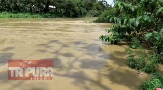 Water level of Howrah river in Agartala on rise Water level of Howrah river in Agartala on rise