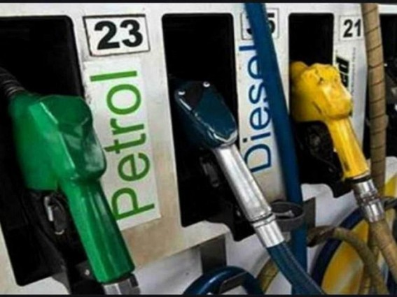 Petrol set to catch up with diesel in Delhi Petrol set to catch up with diesel in Delhi