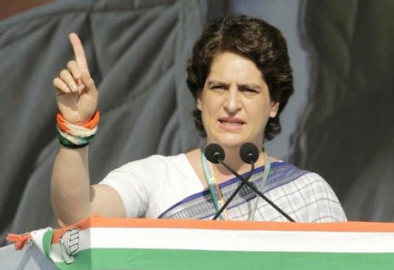 Priyanka Gandhi criticises UP govt over law & order Priyanka Gandhi criticises UP govt over law & order