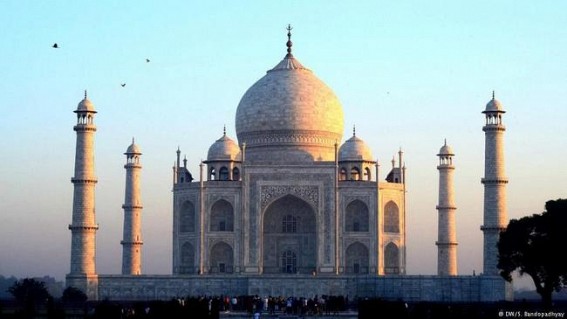 Taj Mahal not to reopen, for now