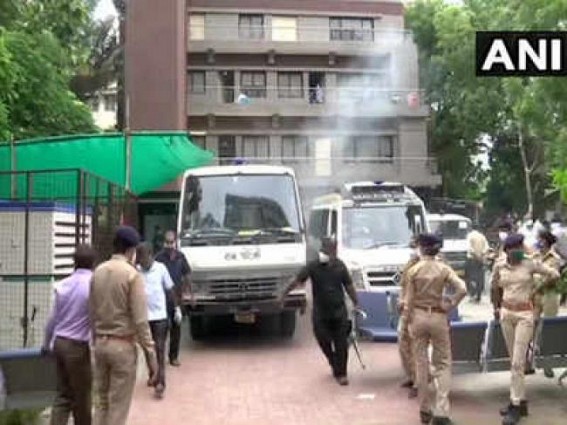 Fire claims 8 Covid patients in Ahmedabad hospital Fire claims 8 Covid patients in Ahmedabad hospital