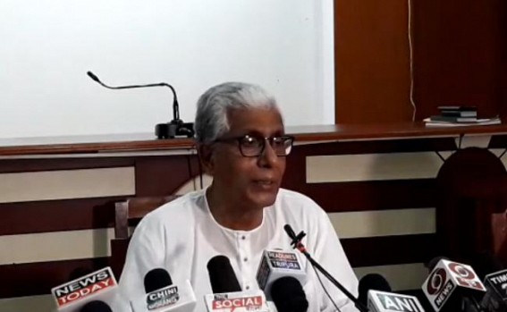 Ex-CM met CM, requested to increase laboratories in state hospitals for COVID-Tests Ex-CM met CM, requested to increase laboratories in state hospitals for COVID-Tests