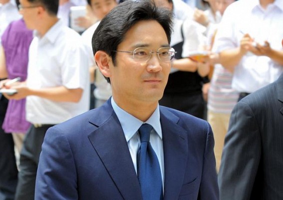 Samsung heir indicted in high-profile succession case Samsung heir indicted in high-profile succession case