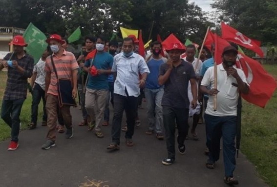 Patichari : BJP's alleged attack in CPIM Rally, many injured Patichari : BJP's alleged attack in CPIM Rally, many injured