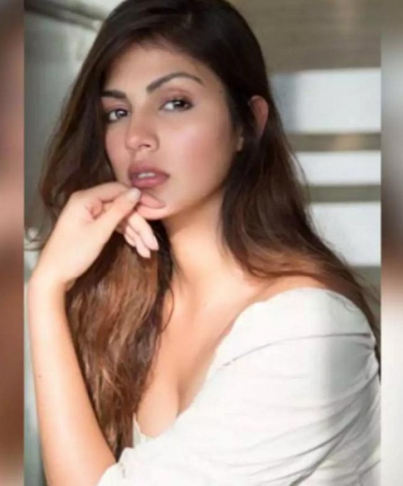 Kanika Dhillon asks how long will Rhea Chakraborty still have to be in jail