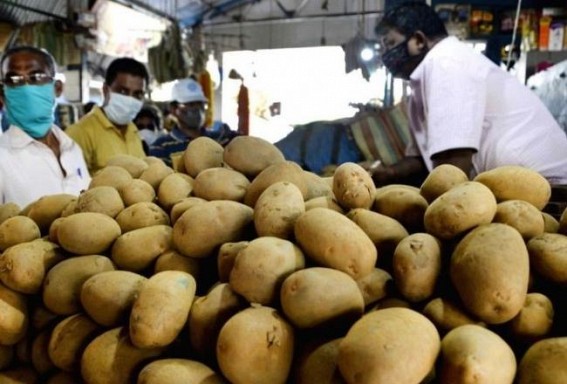 Possible potato price hike in Navratri can leave bitter aftertaste Possible potato price hike in Navratri can leave bitter aftertaste