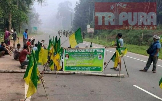Vehicle Services Paralyzed as IPFT blocks National Highways at Sabroom, other parts of Tripura in demand of Tipraland Vehicle Services Paralyzed as IPFT blocks National Highways at Sabroom, other parts of Tripura in demand of Tipraland