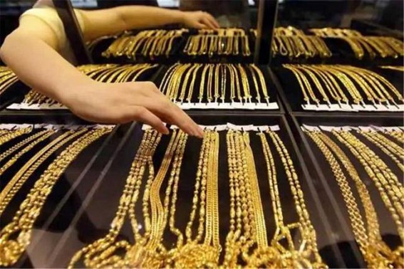 India's gold imports halve to $6.8B in Apr-Sep FY21 India's gold imports halve to $6.8B in Apr-Sep FY21