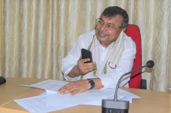 After CM Biplab Deb claimed 'Tripura's Health Services better than Mumbai and Hyderabad', Minister Ratanlal Nath flew to Kolkata for medical purpose After CM Biplab Deb claimed 'Tripura's Health Services better than Mumbai and Hyderabad', Minister Ratanlal Nath flew to Kolkata for medical purpose