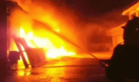 Fire breaks out at fireworks factory in Bengal