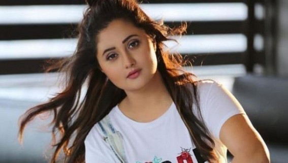 Rashami Desai says her digital debut role breaks away from her TV work Rashami Desai says her digital debut role breaks away from her TV work
