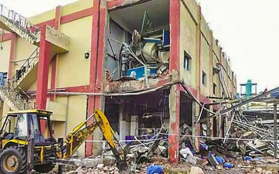 Gujarat authority seals 13 illegal units where Ahmedabad blast occurred Gujarat authority seals 13 illegal units where Ahmedabad blast occurred