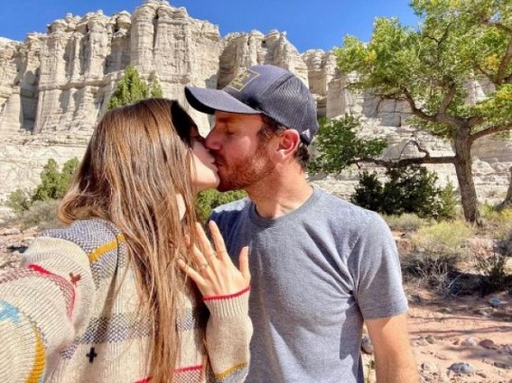 Lily Collins enjoys being a fiancee Lily Collins enjoys being a fiancee