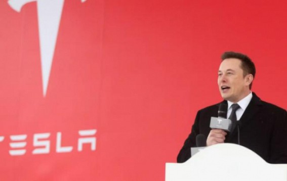 Tesla pulls brakes on cheapest $35,000 Model 3 car Tesla pulls brakes on cheapest $35,000 Model 3 car