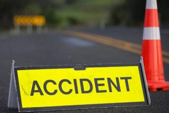 11 of family killed in road accident in Gujarat 11 of family killed in road accident in Gujarat