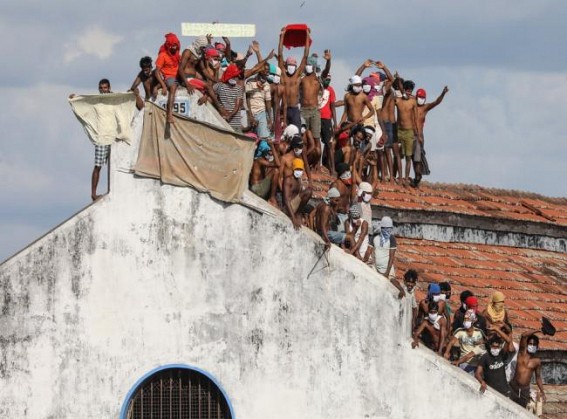 'Sri Lanka's prison riot completely controlled' 'Sri Lanka's prison riot completely controlled'