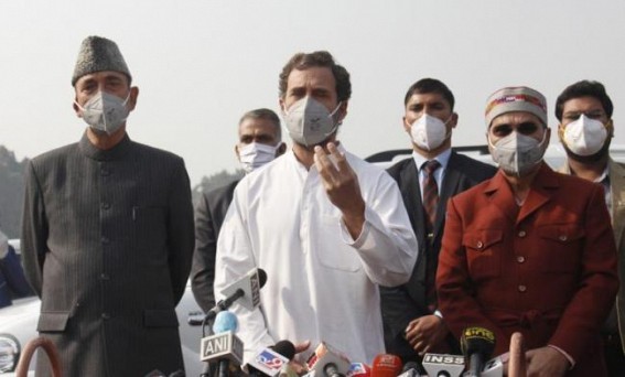Cong puts up united face after Saturday meet of Sonia Gandhi Cong puts up united face after Saturday meet of Sonia Gandhi