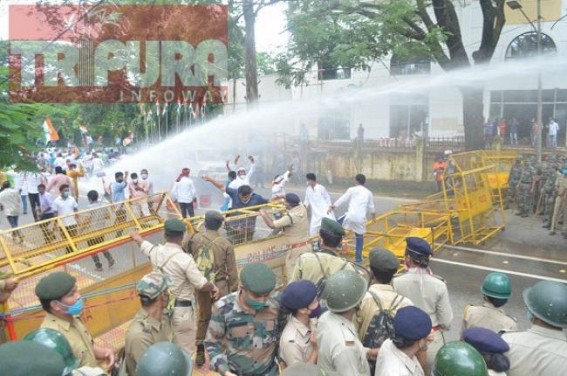 Anti-Farm Bill Protest : Water Canon used to disperse Congress's activists in Agartala Anti-Farm Bill Protest : Water Canon used to disperse Congress's activists in Agartala